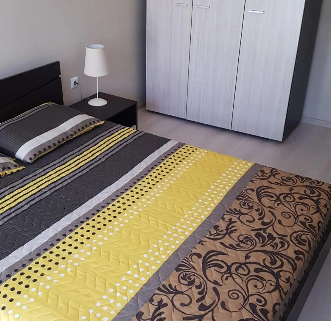 바르나 Poli'S Aparment Sunny Freesia 아파트